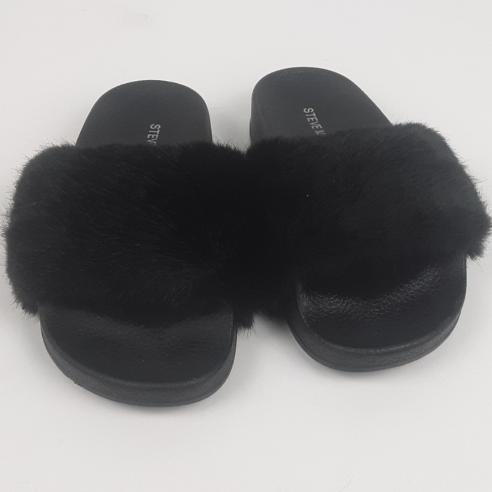 Steve Madden faux fur slides